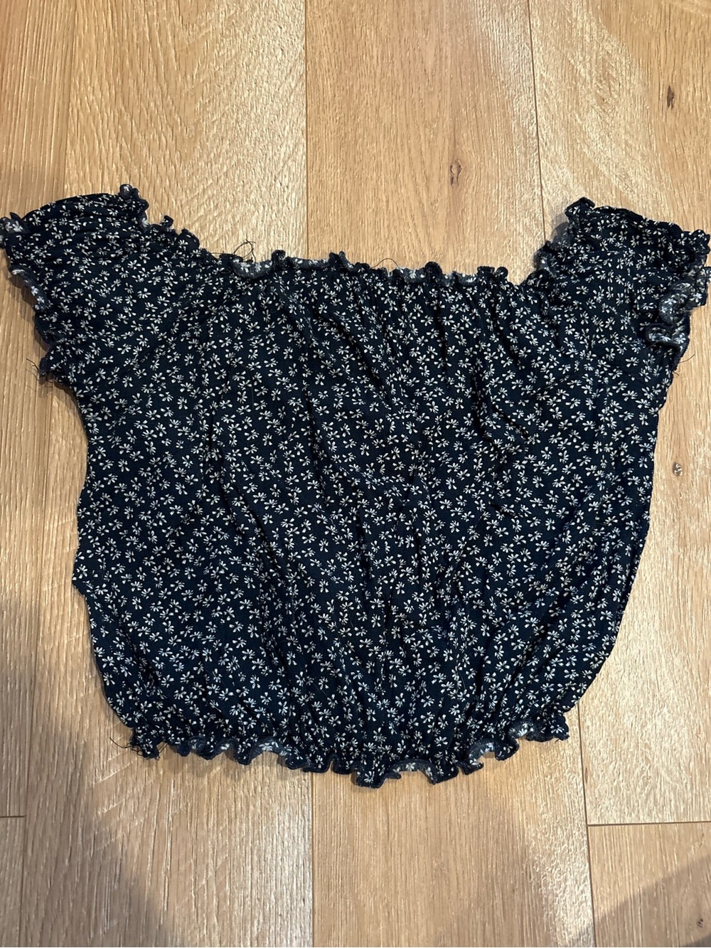Brandy Melville Black Floral Smocked Off-Shoulder Crop Top
